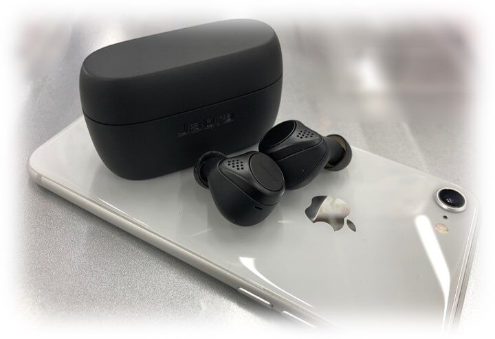 Jabra Elite 85t 本体と充電ケース